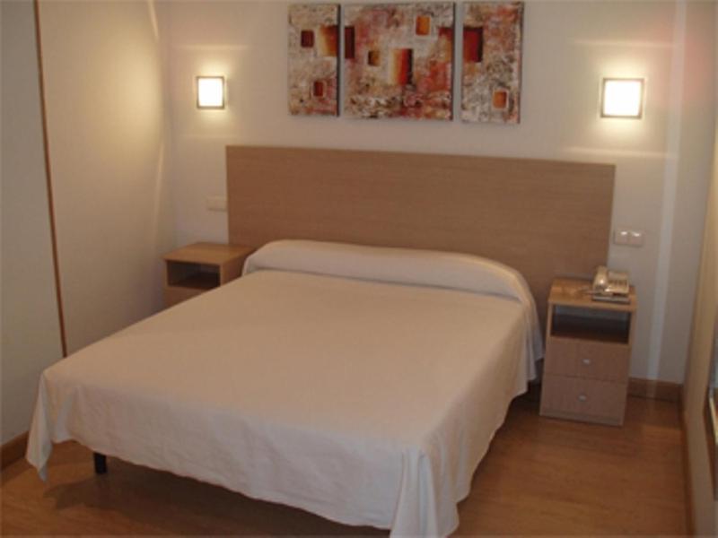 Hostal Francisco Salinas Burgo Δωμάτιο φωτογραφία